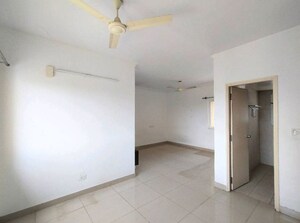 Room in 2 BHK Apartment at Mantri Webcity, Hennur Road – for Sale