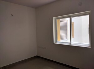 Room in 2 BHK Apartment at Mantri Webcity, Hennur Road – for Sale
