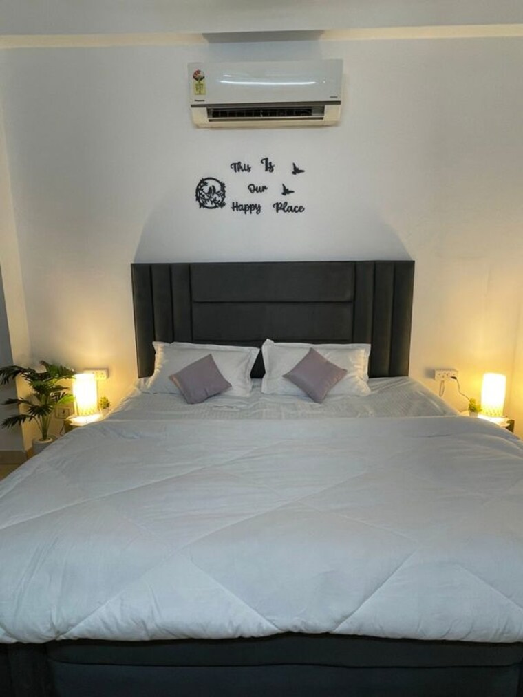 Bedroom, sector 46 3.5 Bedroom 1850 Sq.Ft. Builder Floor In Sector 46 Gurgaon 10618917