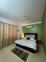 3.5 BHK + Prayer Room,Servant Room 1850 Sq.Ft. Builder Floor in Sector 46