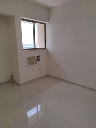 2 BHK 1100 Sq.Ft. Apartment in Lodha Crown Kolshet