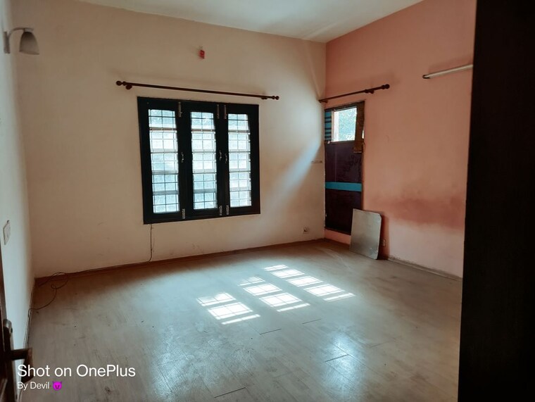 Room, ansal-sushant-lok-i 4 Bedroom 215 Sq.Ft. Independent House In Sector 43 Gurgaon 10618924