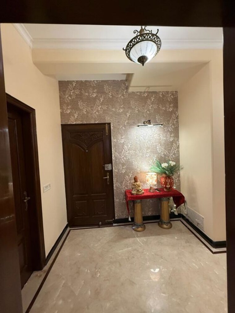 Bathroom, sector 46 4 Bedroom 2000 Sq.Ft. Builder Floor In Sector 46 Gurgaon 10618938