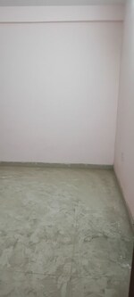 7000 Sq.Ft. Showroom in Haibat Mau Mawaiya