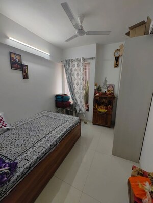 Bedroom in 2.5 BHK Apartment at Choice Park Vista, Lohgaon – for Rent