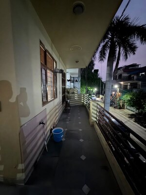 2 BHK Builder Floor For Rent in Sector 23a