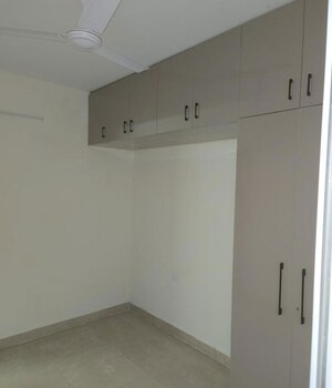 2 BHK Builder Floor For Rent in Sector 21