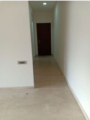 Hall in 1 BHK Apartment at Je And Vee Om Trimurti, Malad East – for Rent