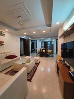 3 BHK + Store Room 1900 Sq.Ft. Builder Floor in Sector 46