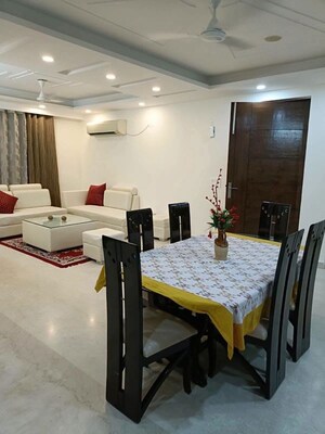 Team Area in 3 BHK Builder Floor at Sector 46 – for Rent