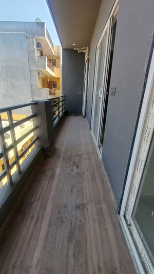 Balcony in 3 BHK Builder Floor at Sector 23 – for Rent