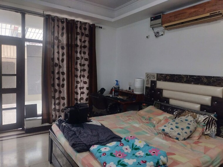 Living Room, sector 45 4 Bedroom 3000 Sq.Ft. Independent House In Sector 45 Gurgaon 10618993