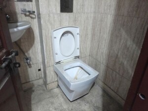 Bathroom in 4 BHK Independent House at Sector 45 – for Rent