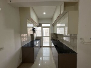 Kitchen in 3 BHK Builder Floor at Sector 21 – for Rent