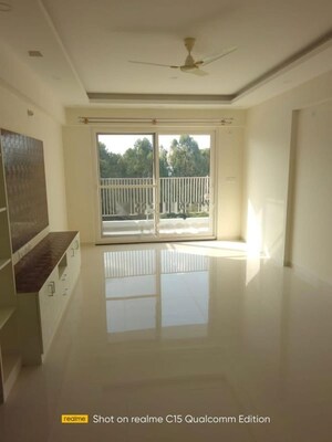 Room in 3 BHK Apartment at Prestige Finsbury Park Hyde, Bagaluru – for Rent