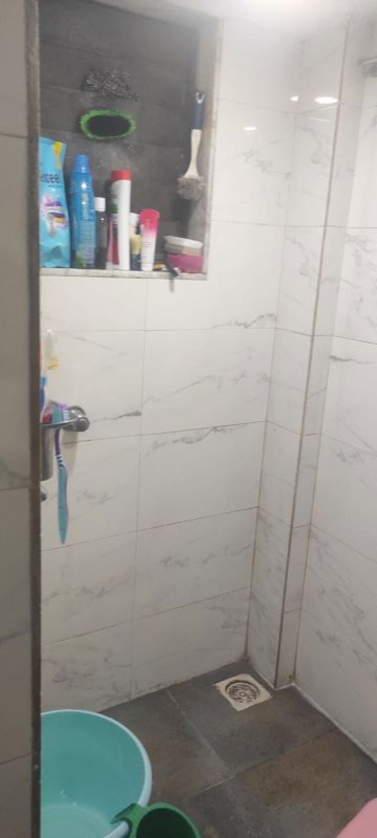 Bathroom, swastik-park-kiran-mill-colony 1 Bedroom 450 Sq.Ft. Apartment In Kiran Mill Colony Thane 10619013