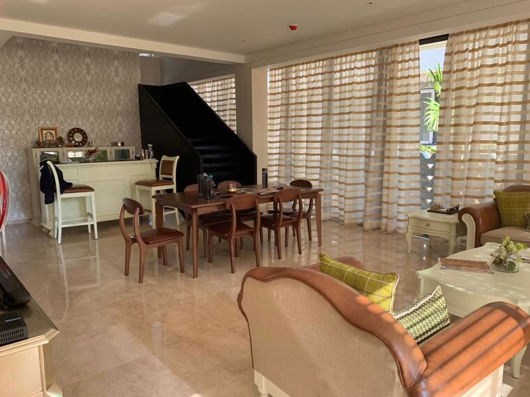 Living Room, embassy-boulevard 4 Bedroom 6500 Sq.Ft. Villa In Yelahanka Bangalore 10618990