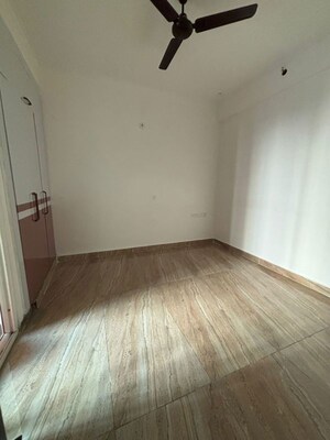 Room in 2 BHK Apartment at Migsun Vilaasa, Eta Ii Greater Noida – for Sale