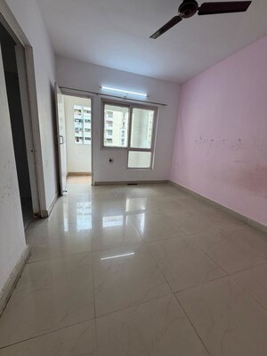 Room in 2 BHK Apartment at Faizabad Road – for Rent