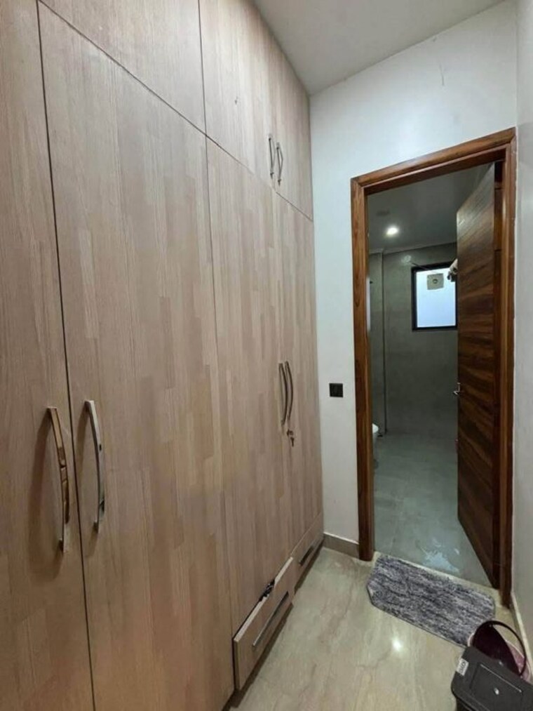 Bathroom, sector 47 3 Bedroom 2300 Sq.Ft. Builder Floor In Sector 47 Gurgaon 10619061