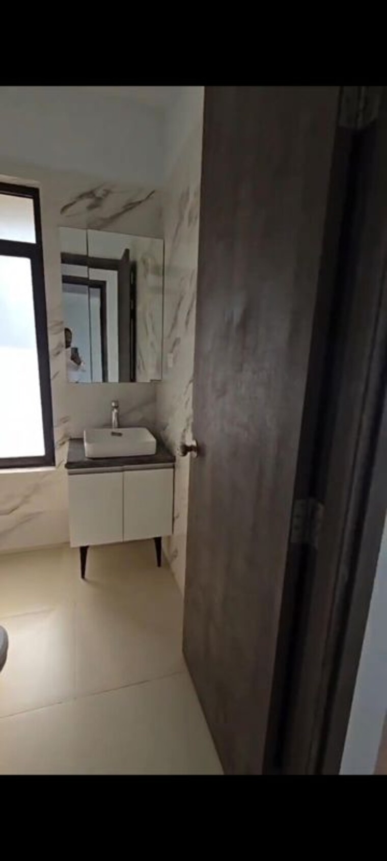 Bathroom, risland-the-icon 3 Bedroom 2000 Sq.Ft. Apartment In Dhokali Thane 10619116