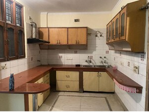Kitchen in 2 BHK Builder Floor at Sector 45 – for Rent