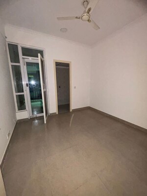 Room in 3 BHK Apartment at Prateek Wisteria, Sector 77 – for Sale