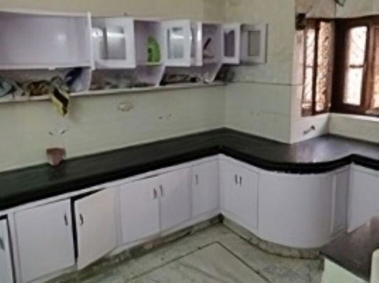Kitchen, noida central 6+ Bedroom 394 Sq.Ft. Villa In Noida Central Noida 10619106