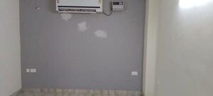 Room in 2 BHK Builder Floor at Sector 43 – for Rent