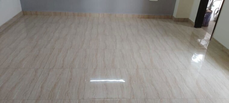 Room, sector 43 2 Bedroom 1200 Sq.Ft. Builder Floor In Sector 43 Gurgaon 10619126