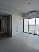 2 BHK +  777 Sq.Ft. Apartment in Rustomjee Paramount