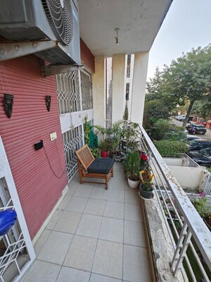 Balcony in 3.5 BHK Builder Floor at Orchid Island, Sector 51 – for Rent