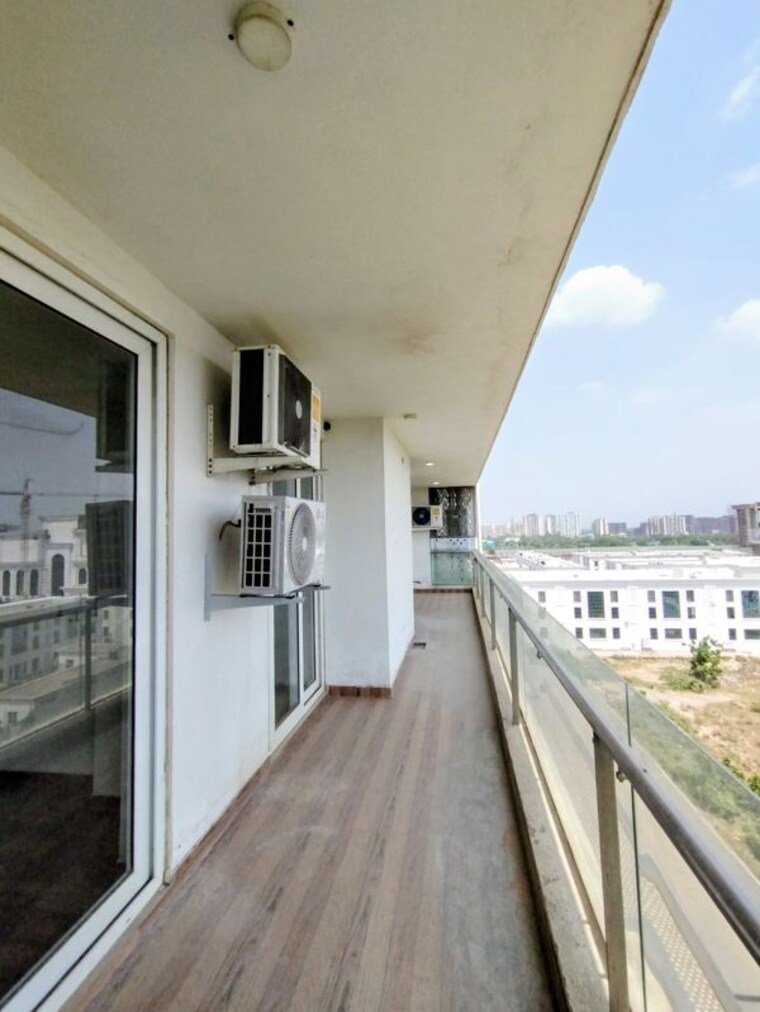 Balcony, omaxe-royal-residency-faridabad 3.5 Bedroom 1925 Sq.Ft. Apartment In Sector 79 Faridabad 10619173