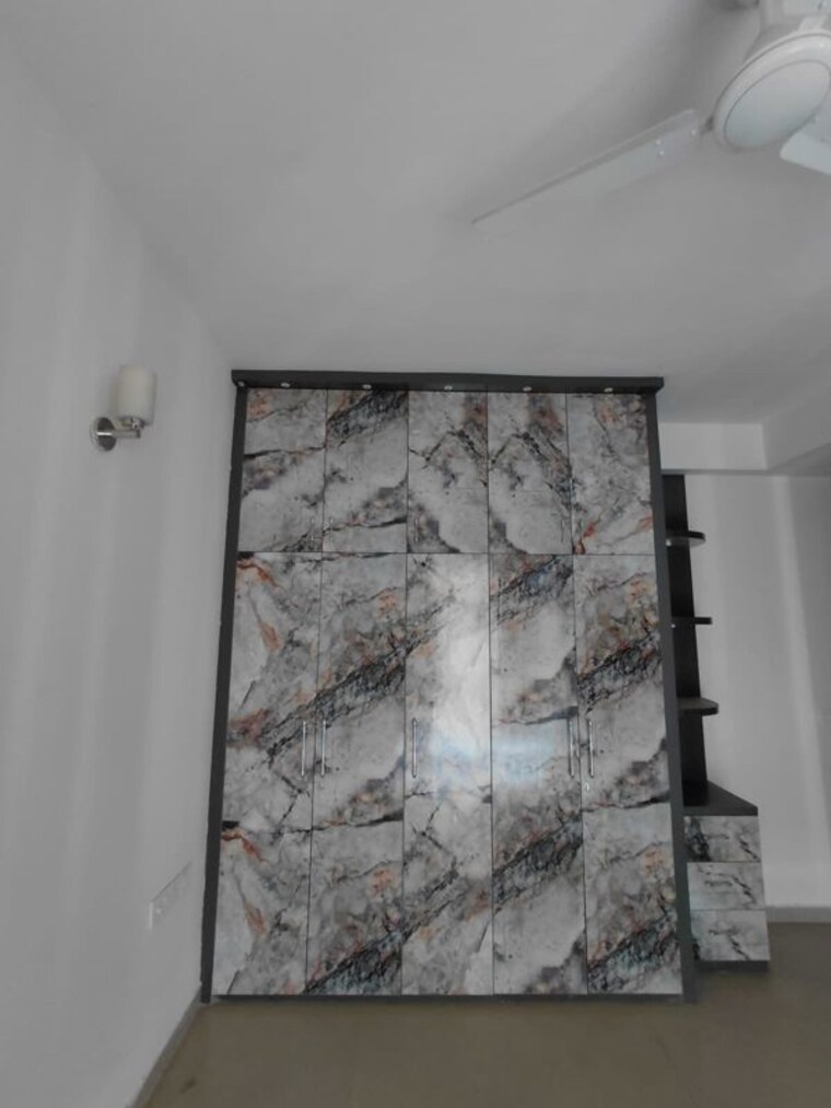 Room, one-oak-natura 3 Bedroom 1700 Sq.Ft. Apartment In Sushant Golf City Lucknow 10618039