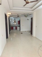 3 BHK 200 Sq.Yd. Builder Floor in Green Fields Colony