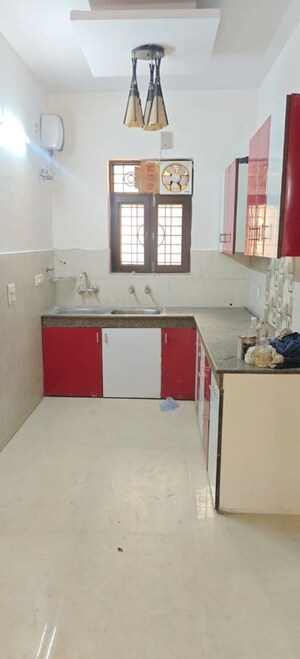 Kitchen in 3 BHK Builder Floor at Green Fields Colony – for Rent
