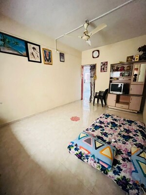 Living Room in 1 RK Apartment at Kothrud – for Rent