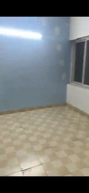 Room in 3.5 BHK Apartment at BPTP Princess Park, Sector 86 – for Rent