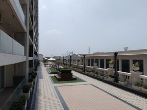 3 BHK Apartment For Rent in Omaxe Royal Residency Faridabad, Sector 79