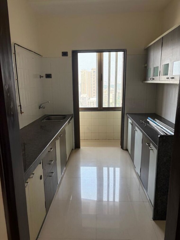 Kitchen, satellite-tower 3 Bedroom 1700 Sq.Ft. Apartment In Goregaon East Mumbai 10619247
