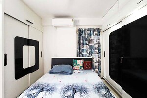 Bedroom in 3 BHK Apartment at Satellite – for Sale