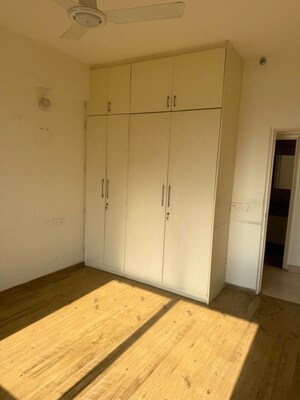 3 BHK Apartment For Rent in AIPL The Peaceful Homes, Sector 70a