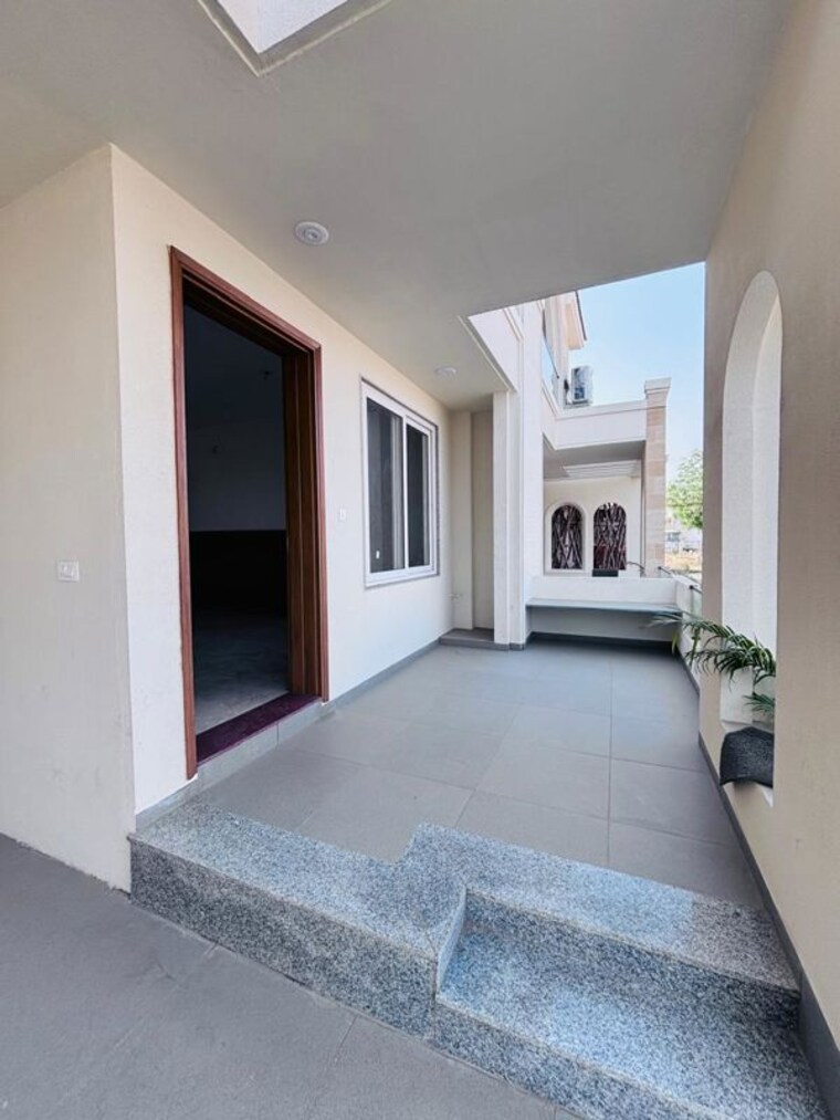 Entrance, satva-sahaj 4 Bedroom 902 Sq.Ft. Villa In Atladra Vadodara 10455988