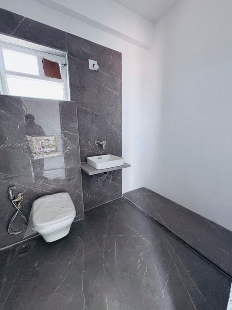 Bathroom, satva-sahaj 4 Bedroom 902 Sq.Ft. Villa In Atladra Vadodara 10455988