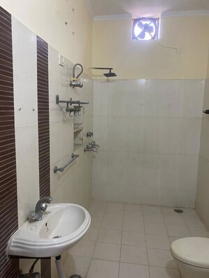 Bathroom in 6+ BHK Independent House at Sector 21c – for Rent