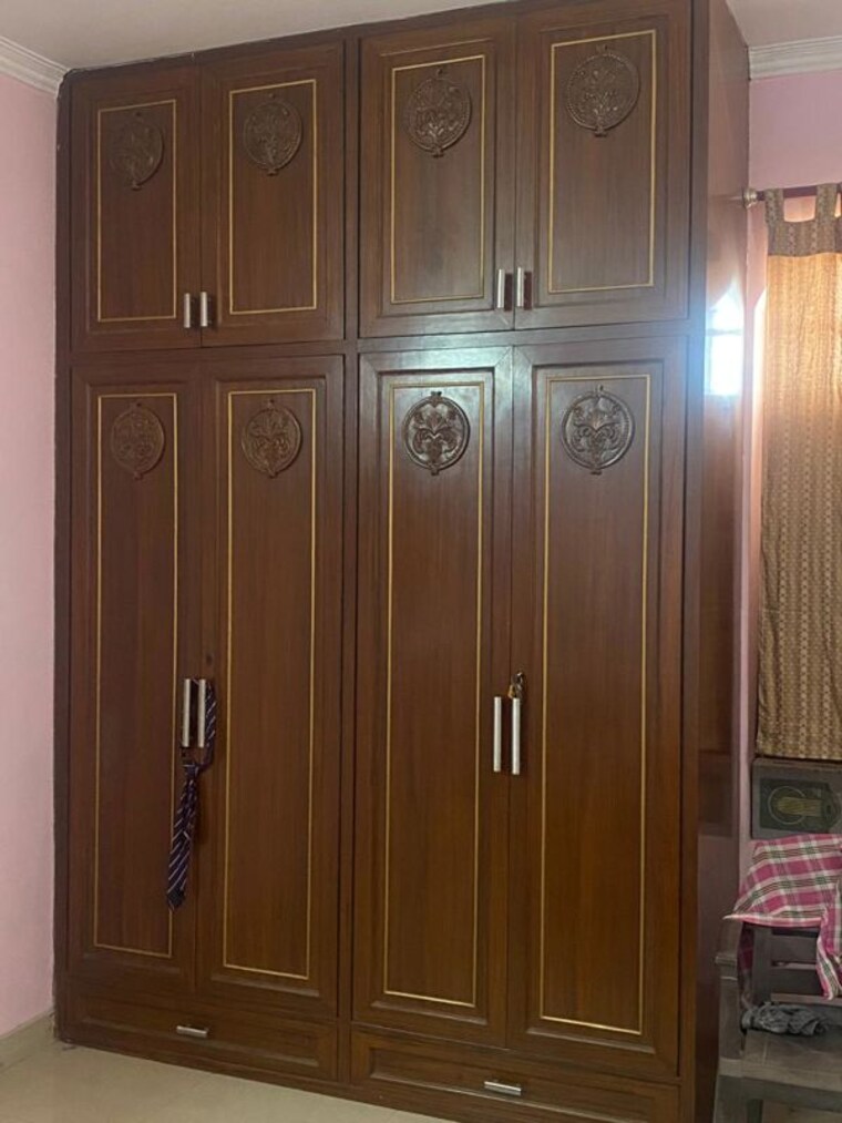 undefined, sector 21c 6+ Bedroom 500 Sq.Ft. Independent House In Sector 21c Faridabad 10619310