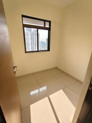 Bedroom in 4 BHK Apartment at Chandak 34 Park Estate, Goregaon West – for Rent