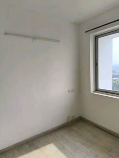 2 BHK + Prayer Room,Study Room,Store Room Builder Floor For Rent in Sector 21