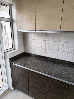 Balcony in 2 BHK Builder Floor at Sector 21 – for Rent
