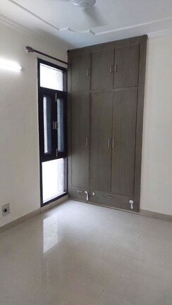 2 BHK + Prayer Room,Study Room,Store Room Builder Floor For Rent in Sector 21